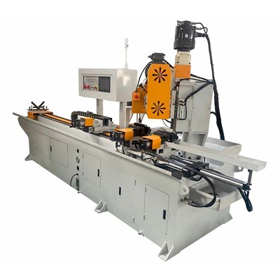 Berapakah sudut mata pisau pada mesin pemotong pipa?